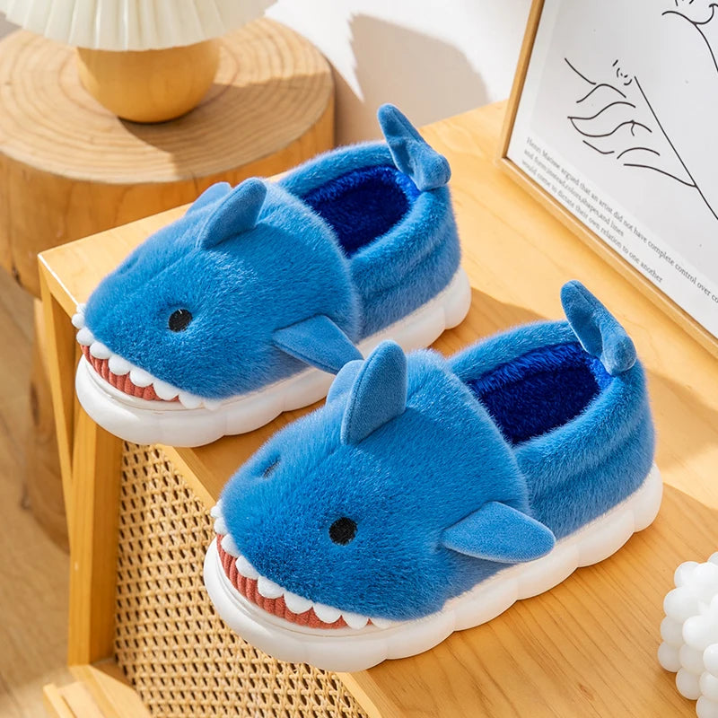 Chausson requin homme bleu azur