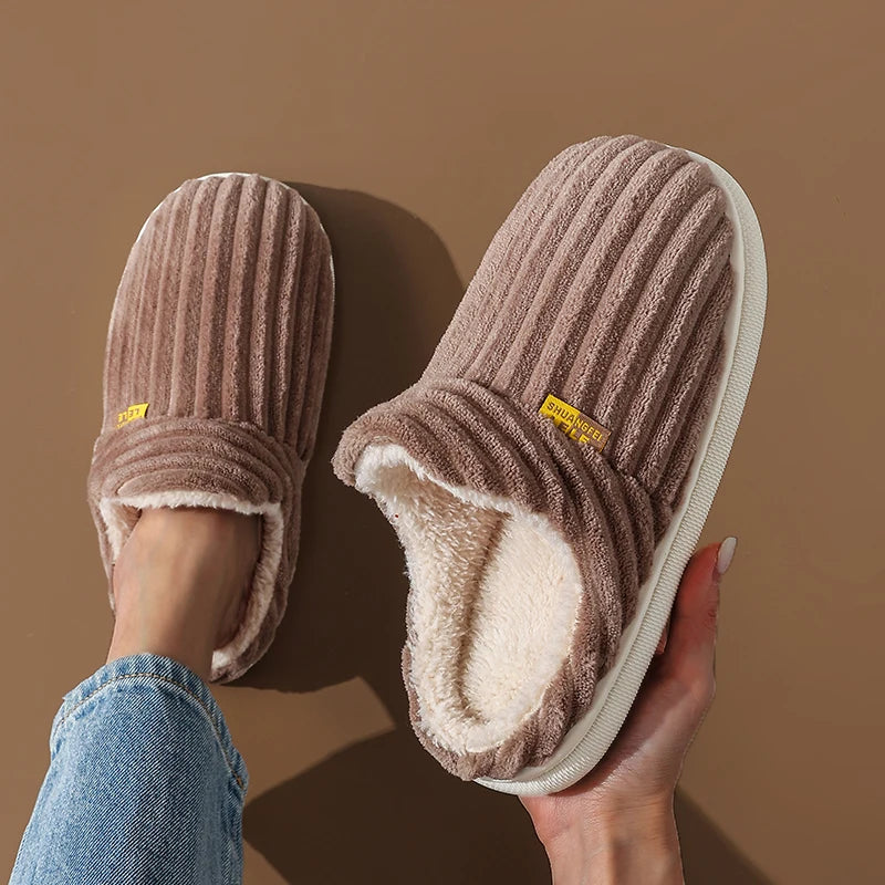 Pantoufles chaudes femmes marron