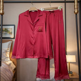 Pyjama satin rouge dentelle