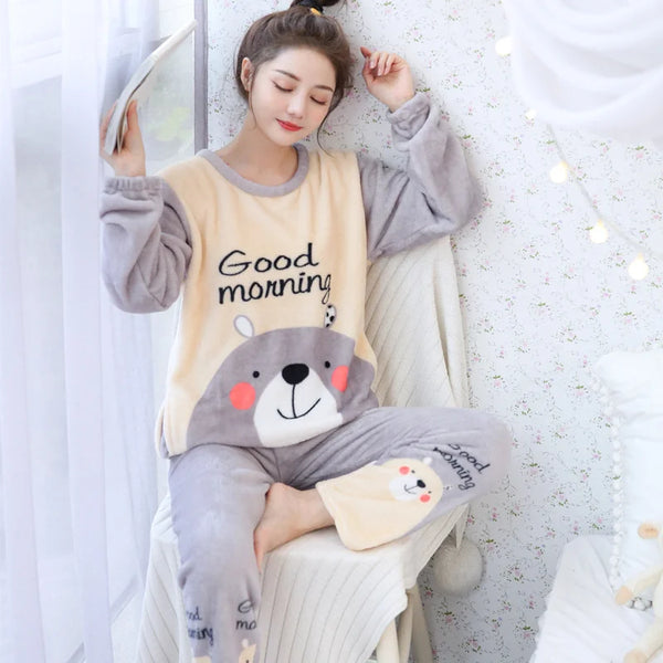 Pyjamas femme velours ours