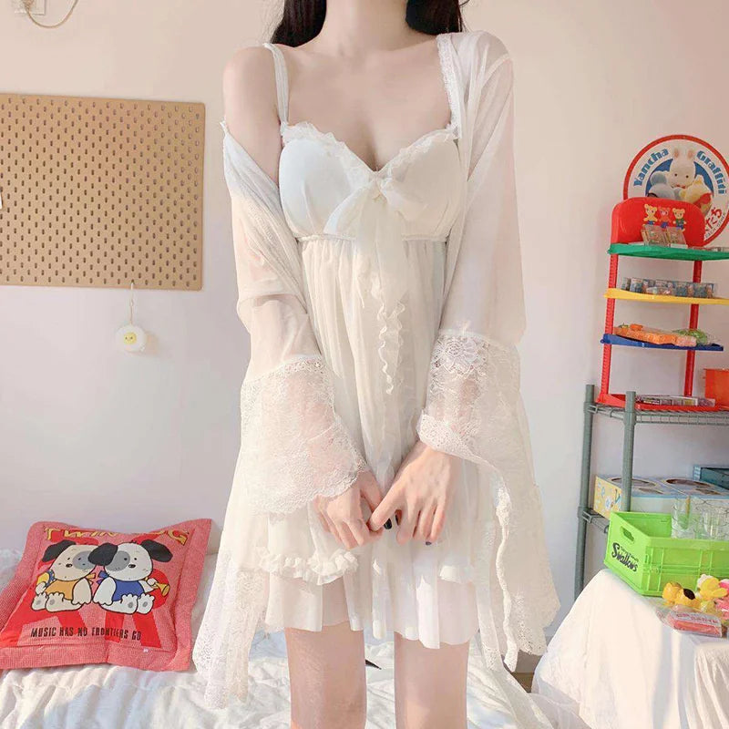 Robe de chambre blanche femme blanche