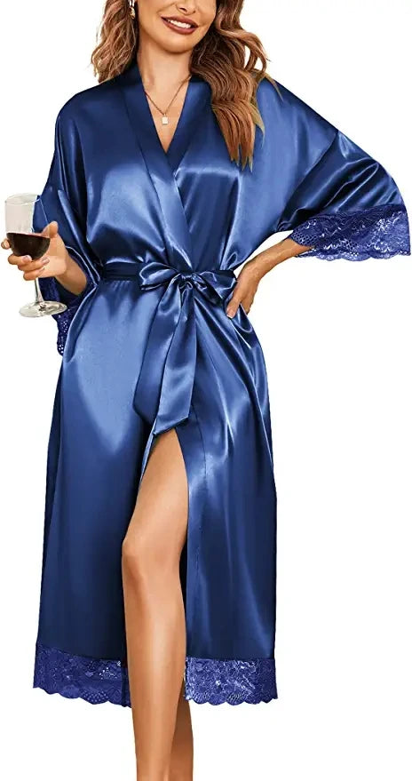 Robe de chambre en soie pour femme bleue nuit