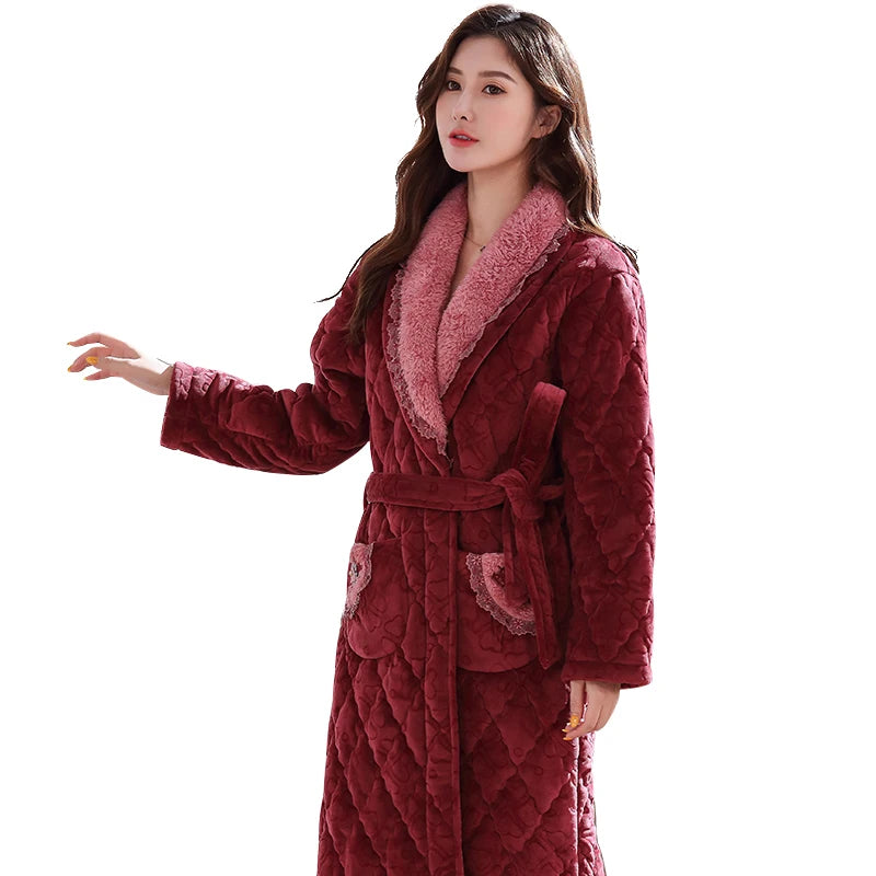 Robe de chambre femme matelassée rouge