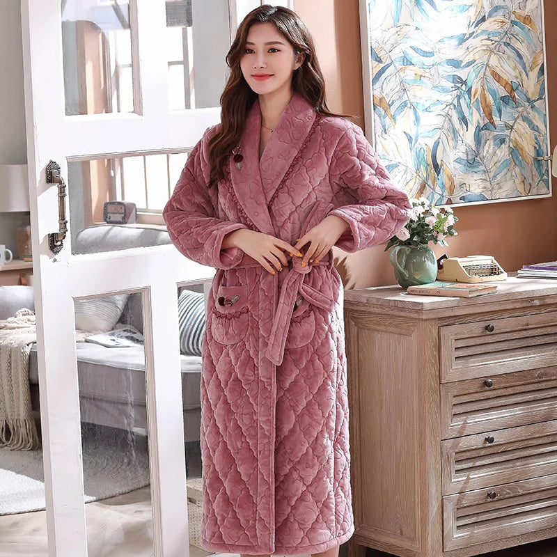 Robe de chambre femme matelassée rose