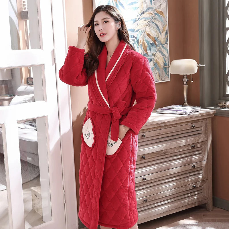 Robe de chambre femme matelassée rouge