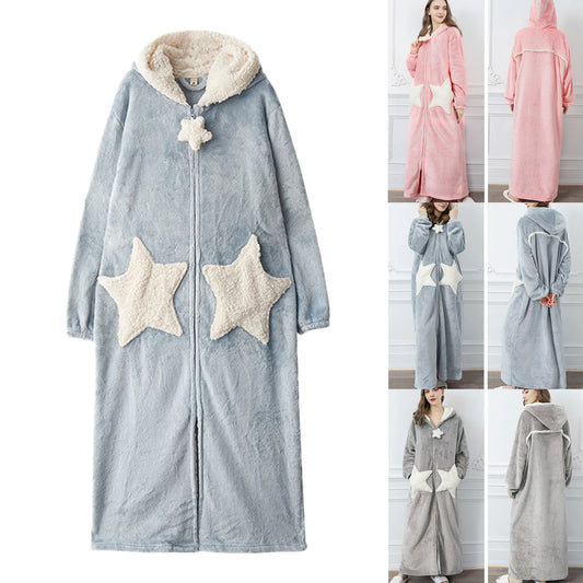 Robe de chambre polaire femme avec fermeture éclair bleue, grise et rose
 