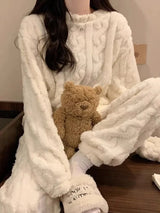 Pyjama pilou pilou femme 2 pieces
 blanc